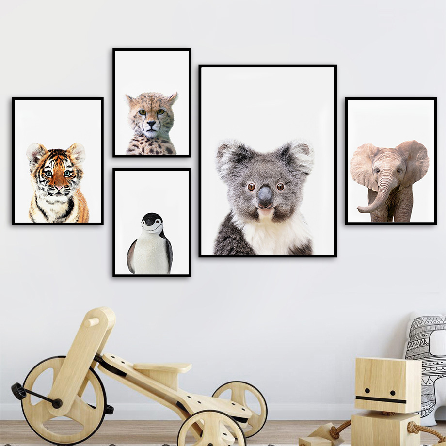 Baby Safari Animal Nursery Wal - Baby Zoo Nursery 评论和价格